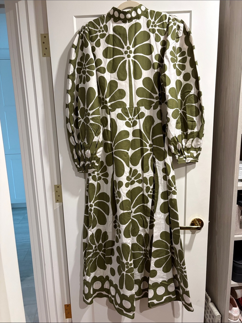 FARM Rio Palermo Buttoned Puff Sleeve Maxi Dress size Medium NWT - Picture 4 of 11
